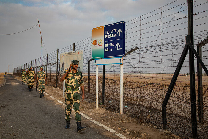 border check at indo-pak border